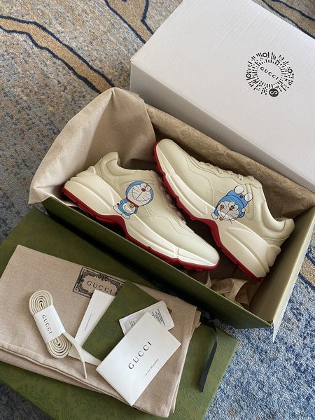 Gucci Rhyton Sneakers