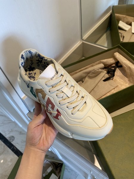 Gucci Rhyton Sneakers