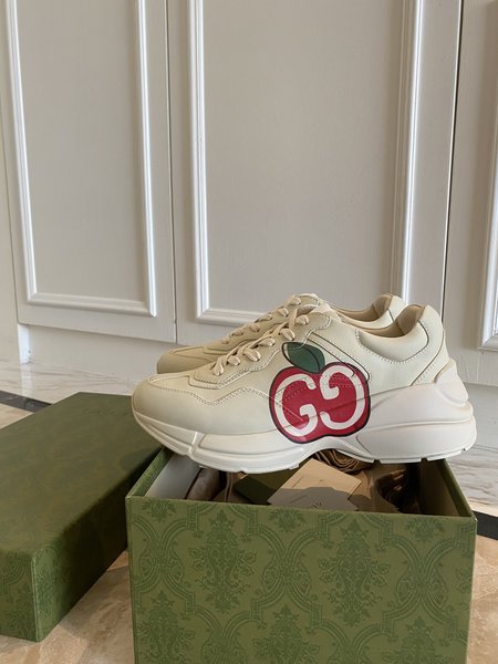 Gucci Rhyton Sneakers