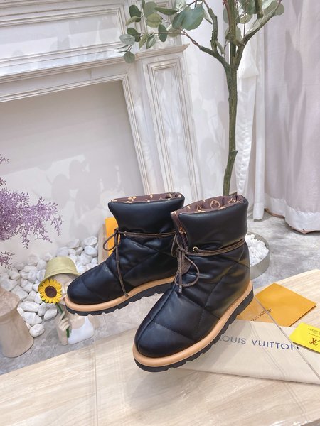 Louis Vuitton Snow boots Monogram