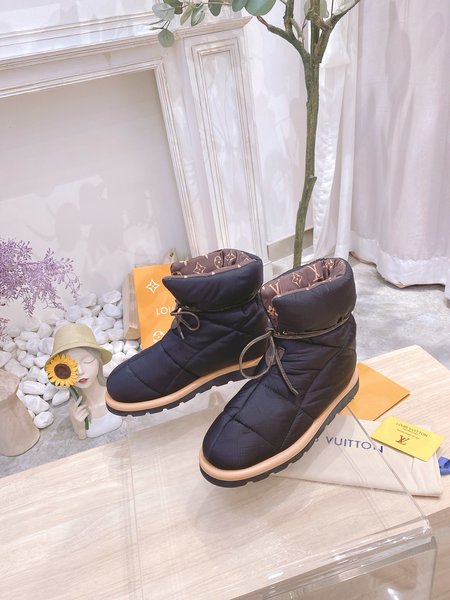 Louis Vuitton Snow boots Monogram