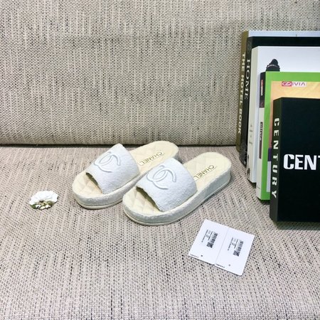 Chanel Towel slippers sheepskin lining