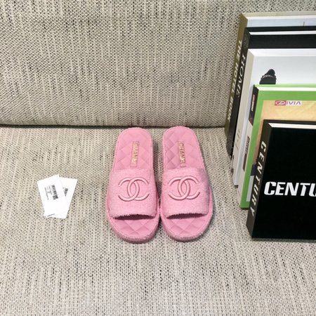 Chanel Towel slippers sheepskin lining