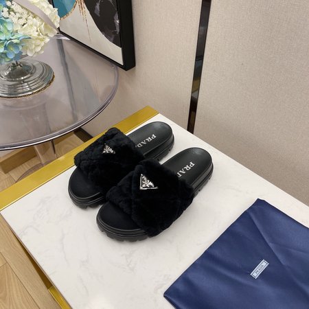 Prada Wool slippers with sheepskin inside