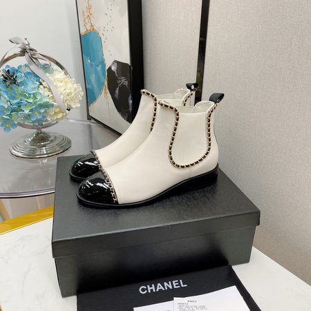 Chanel Chain boots heel height 3cm