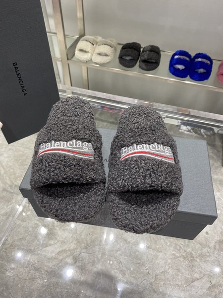 Balenciaga Political CamPaiGn Fur Slippers