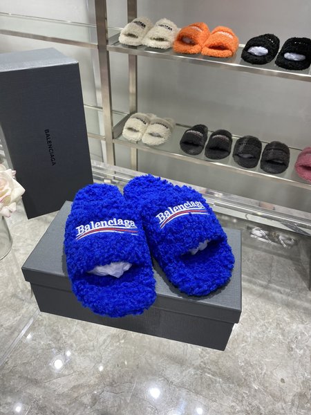 Balenciaga Political CamPaiGn Fur Slippers