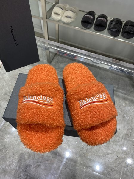 Balenciaga Political CamPaiGn Fur Slippers