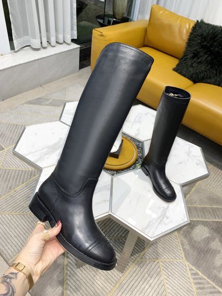 Chanel CC solid wood chunky heel boots