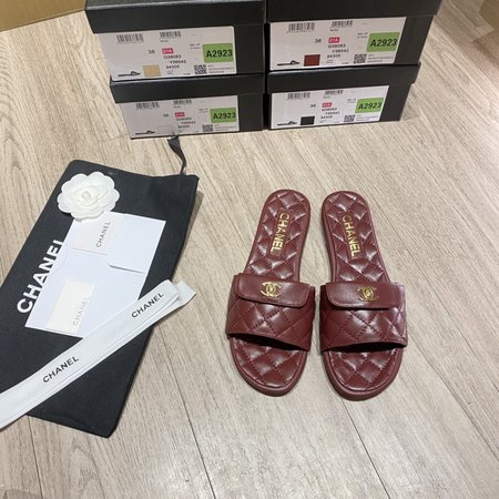 Chanel Argyle Pearl Slippers