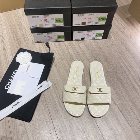 Chanel Argyle Pearl Slippers