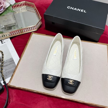 Chanel Vintage Flat Shoes Leboy Hardware Buckle