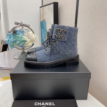 Chanel Lace-up ankle boots rhombus chain CC big logo calfskin/wool cloth/denim lining sheep skin