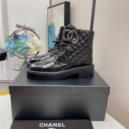 Chanel Lace-up ankle boots rhombus chain CC big logo calfskin/wool cloth/denim lining sheep skin