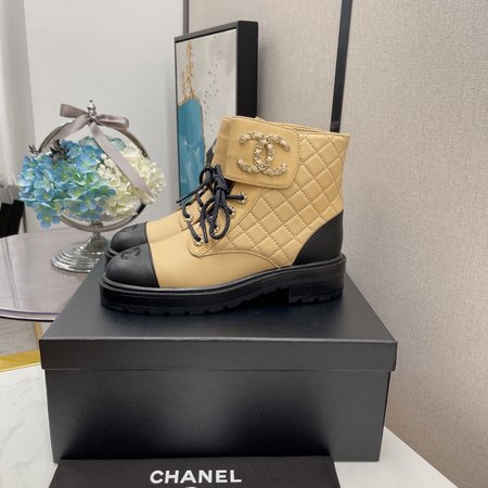 Chanel Lace-up ankle boots rhombus chain CC big logo calfskin/wool cloth/denim lining sheep skin