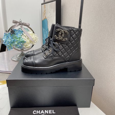 Chanel Lace-up ankle boots rhombus chain CC big logo calfskin/wool cloth/denim lining sheep skin