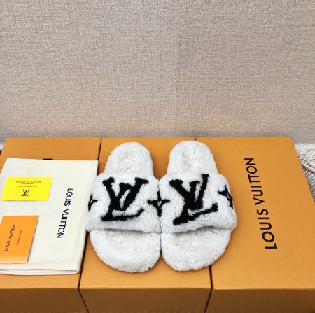 Louis Vuitton Teddy bear fur slippers lamb wool