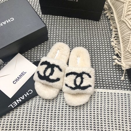 Chanel Wool slippers lamb wool