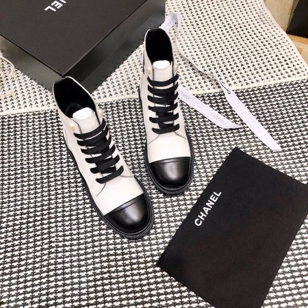 Chanel Short boots black and white leather upper with inner LogoGo high heel 3.5cm