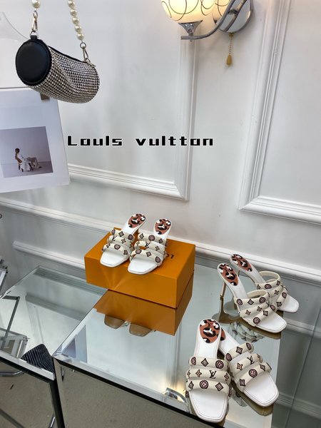 Louis Vuitton noble ankle boots