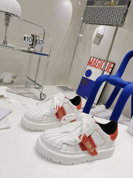 Dior Shell toe white shoes