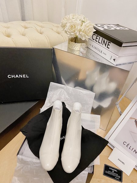 Chanel Short boots sheepskin patent leather