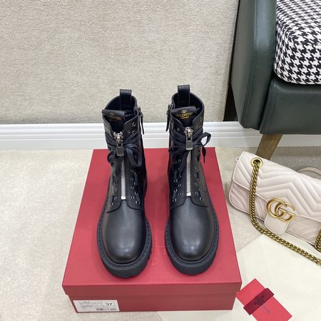 Valentino V LOGO series short boots calfskin Martin boots 3.5cm thick