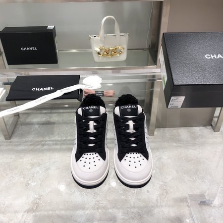 Chanel Black and white panda shoes padded towel lining