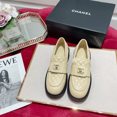 Chanel Women s shoes series classic embroidery + hardware Logo buckle Sheepskin lining: Sheepskin Heel height: 3.5cm