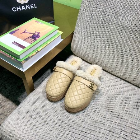 Chanel Sheep curl platform slippers