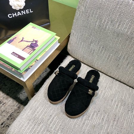 Chanel Sheep curl platform slippers