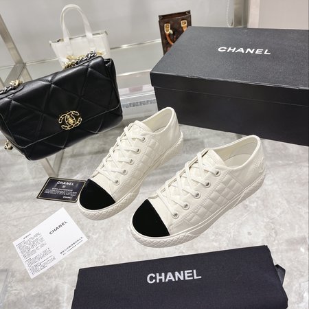 Chanel Diamond leather sneakers