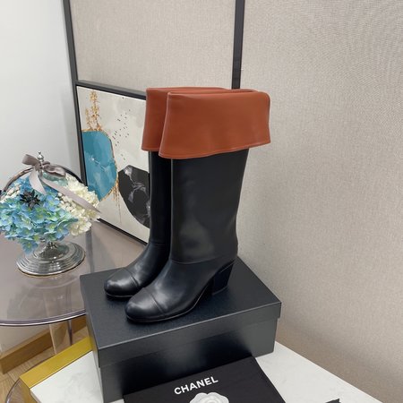 Chanel Calfskin fold-over women s boots with a height of 6.5cm