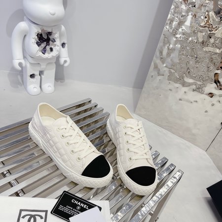 Chanel Diamond sneakers