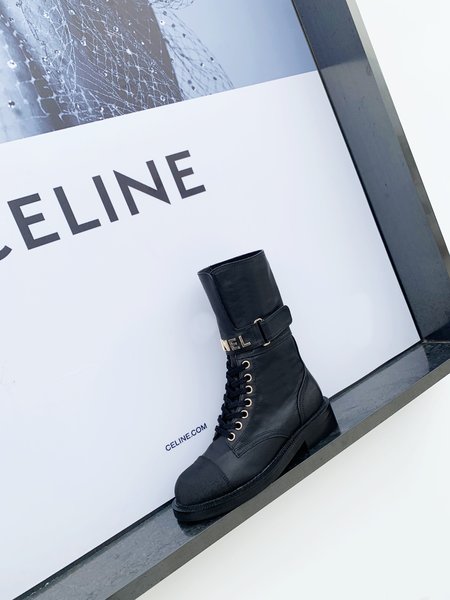 Chanel Cowhide boots lining sheepskin