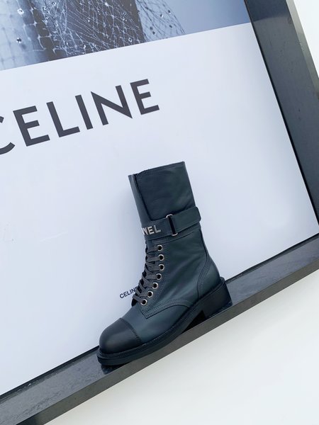 Chanel Cowhide boots lining sheepskin