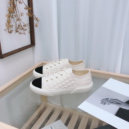 Chanel Diamond sneakers