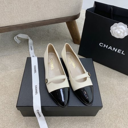 Chanel Flat shoes CC hardware buckle cowhide lining sheepskin