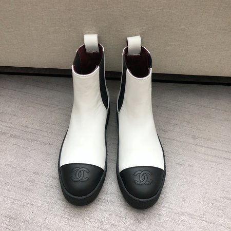 Chanel Short sole round toe CClogo Chelsea women s boots