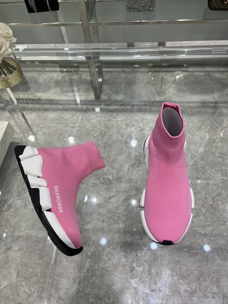 Balenciaga Speed 2.0 sock shoes