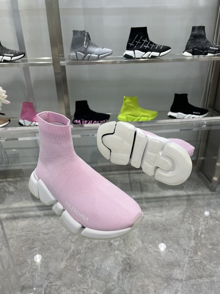 Balenciaga Speed 2.0 sock shoes