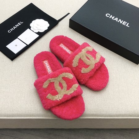 Chanel Wool slippers lamb wool