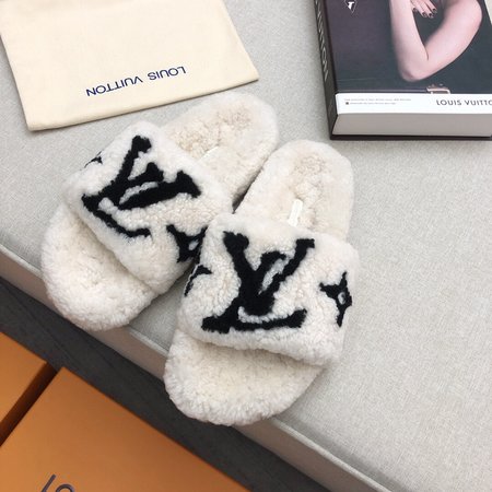 Louis Vuitton Lamb wool women slippers LV letter logo