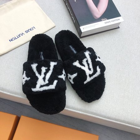 Louis Vuitton Lamb wool women slippers LV letter logo