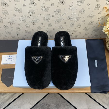 Prada Triangle buckle wool slippers pure wool