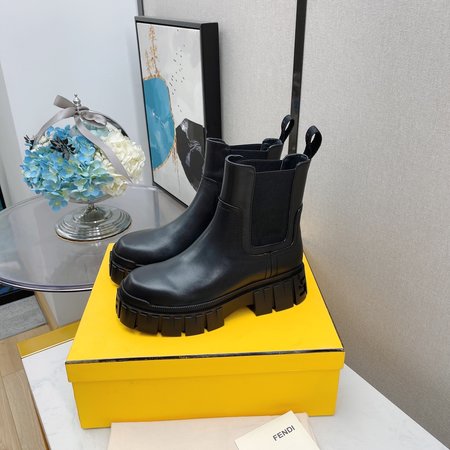 Fendi Platform Chelsea Boots