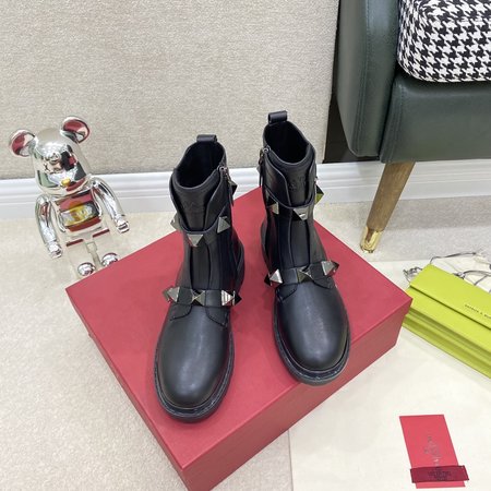 Bottega Rivet series Moto boots