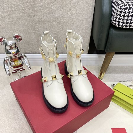 Bottega Rivet series Moto boots