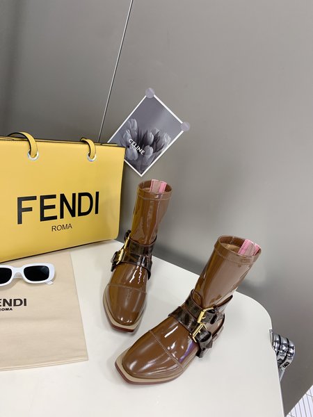 Fendi Classic boots patent leather