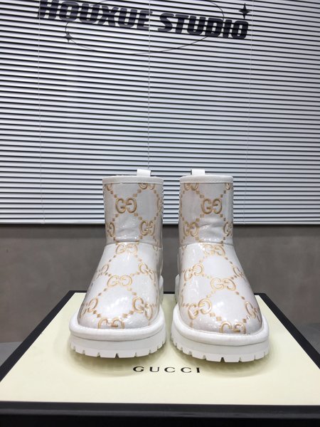 Gucci Velvet snow boots silk